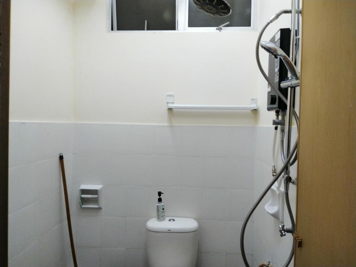 Homestay Kuala Terengganu Near Batu Burok, Hospital Hsnz, Ktcc Mall, Drawbridge A المظهر الخارجي الصورة
